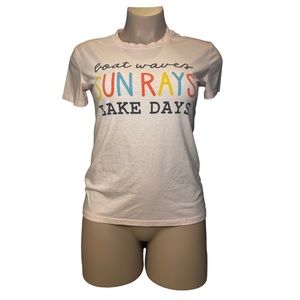 Boat Waves, Sun Rays, Lake Days Graphic T-Shirt